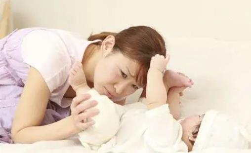 宝宝口臭怎么回事,有哪些症状 宝宝口臭怎么回事,有哪些症状
